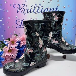 ☔️NIB FLORAL WATERPROOF RAIN BOOTS